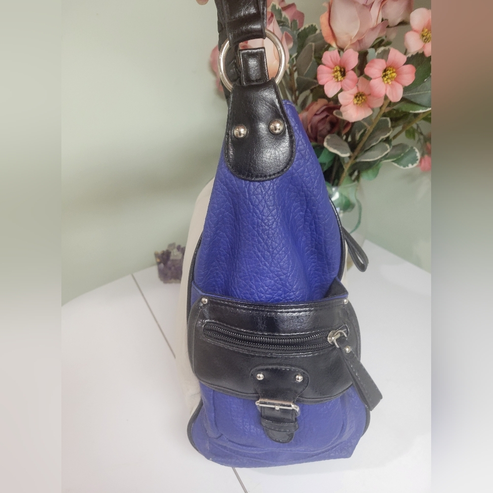 NEW Condition genuine leather blue and white shoulder bag braided leather strap - Picture 6 of 13